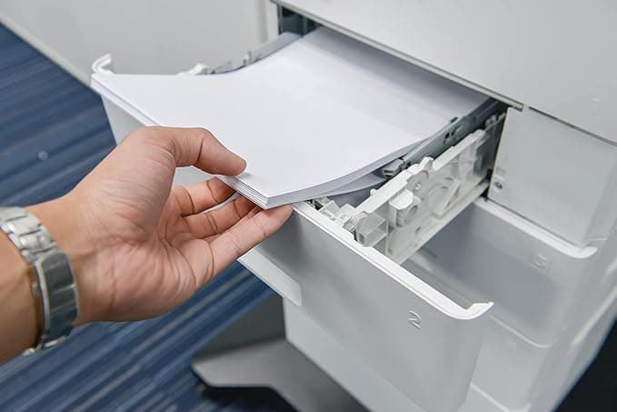 Folios DIN A4 80 Grs Caja De 2.500 Hojas Para Oficina, Hogar E Impresoras Láser/Inyección/Fotocopiadora/Fax - Imagen 1